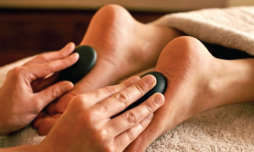 Foot Massage with Hot Stones-image
